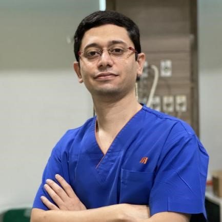 Dr. KAYAN SIODIA